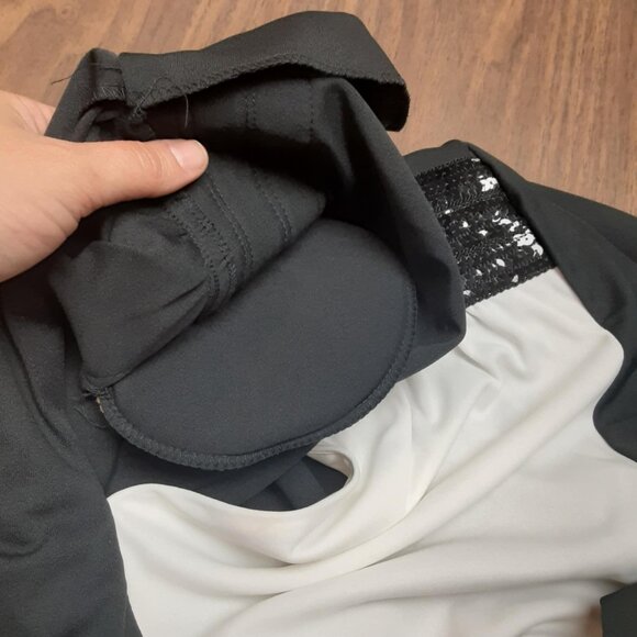 Vintage Teddi of California Black and White Sequined blouse Size 14 USA - Picture 9 of 9